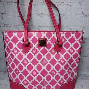 Dooney & Bourke